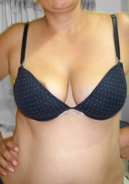 Las hermosas tetas de mi zorra