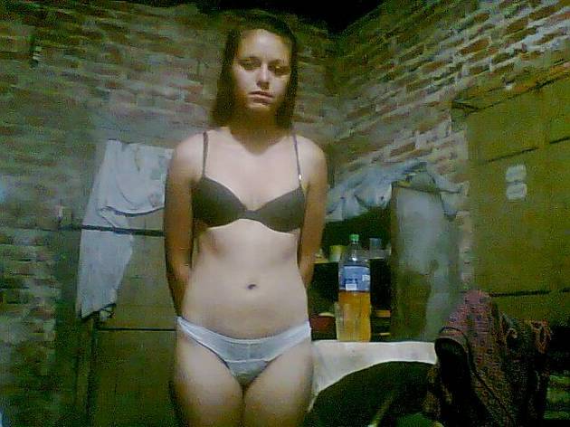 Culo amateur de una preciosa jovencita