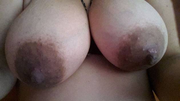 Mis tetas de embarazada