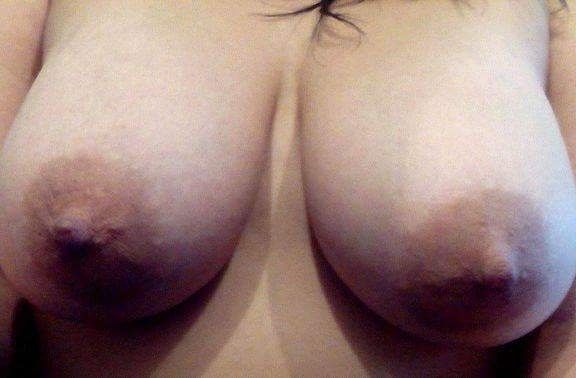 Mi mujer roxxxio y sus tetas grandes