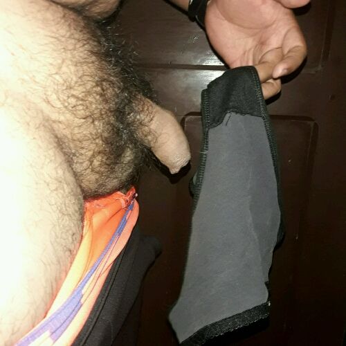 Mi pequeño pene de 12 cm pero mui follador