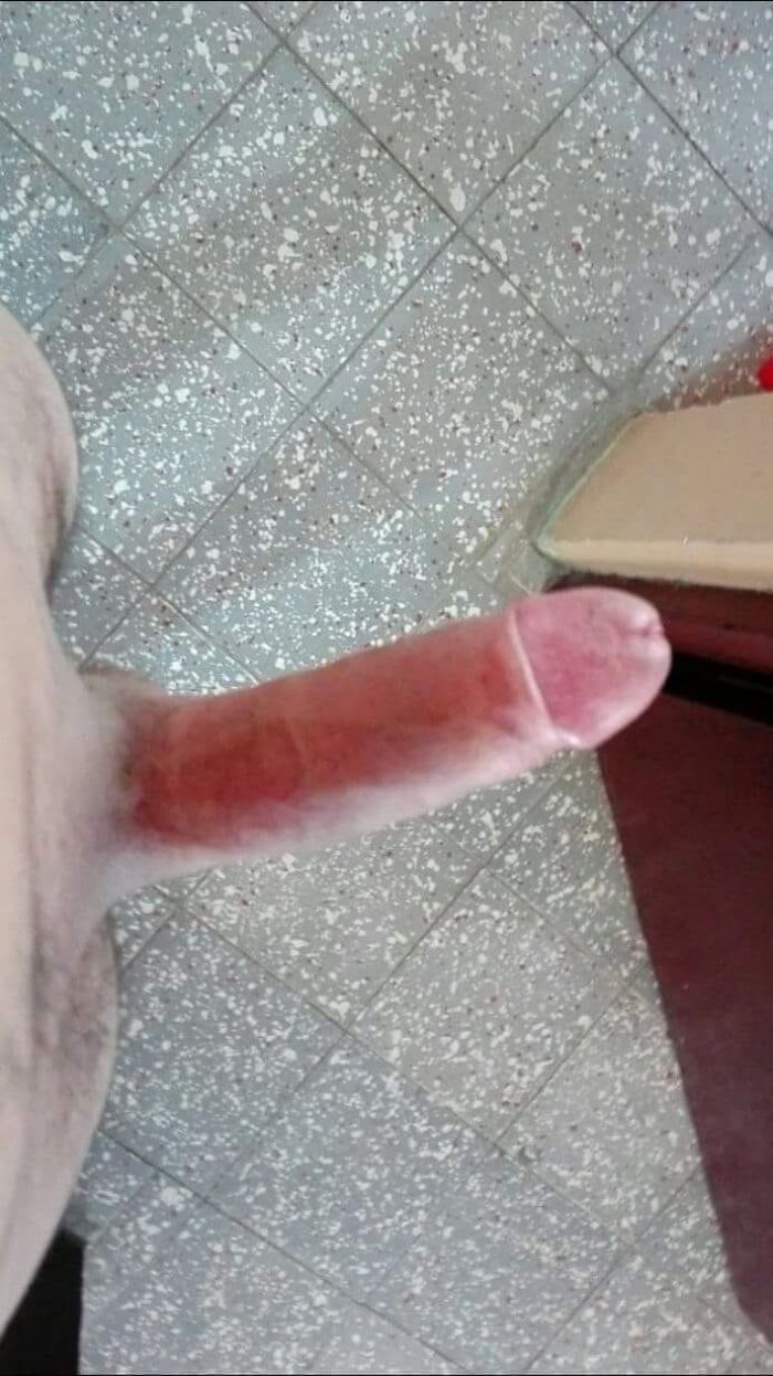 Joven dotado para maduras cachondas y sexy