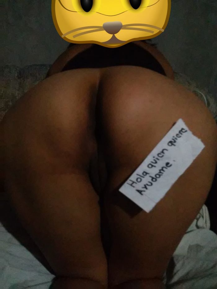 Esposa oaxaqueña presta las nalgas