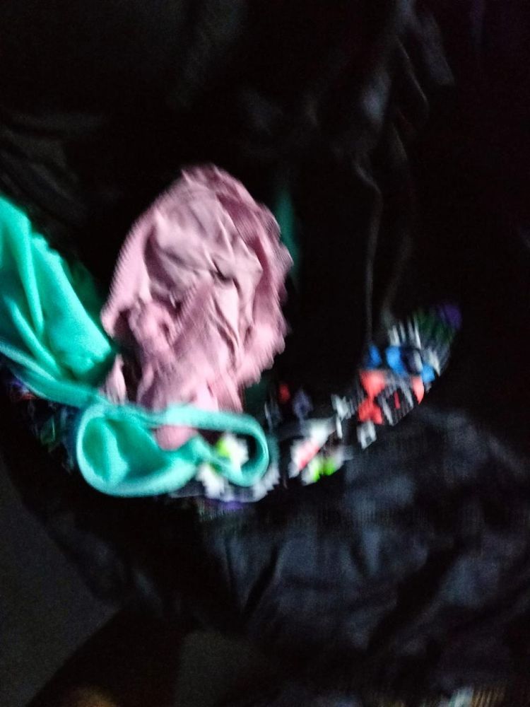 Me gusta la ropa interior de mi amiga