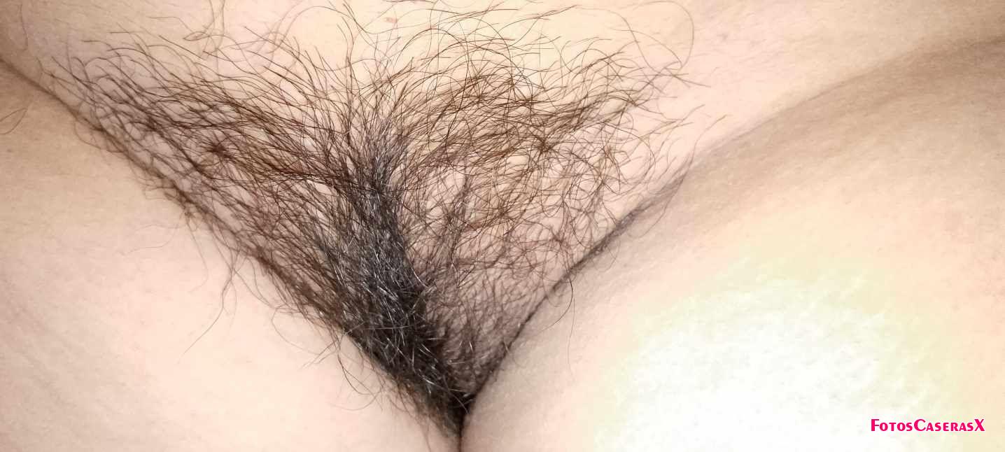 Fotos de mi lenceria, cuando estoy caliente esperando semen rico