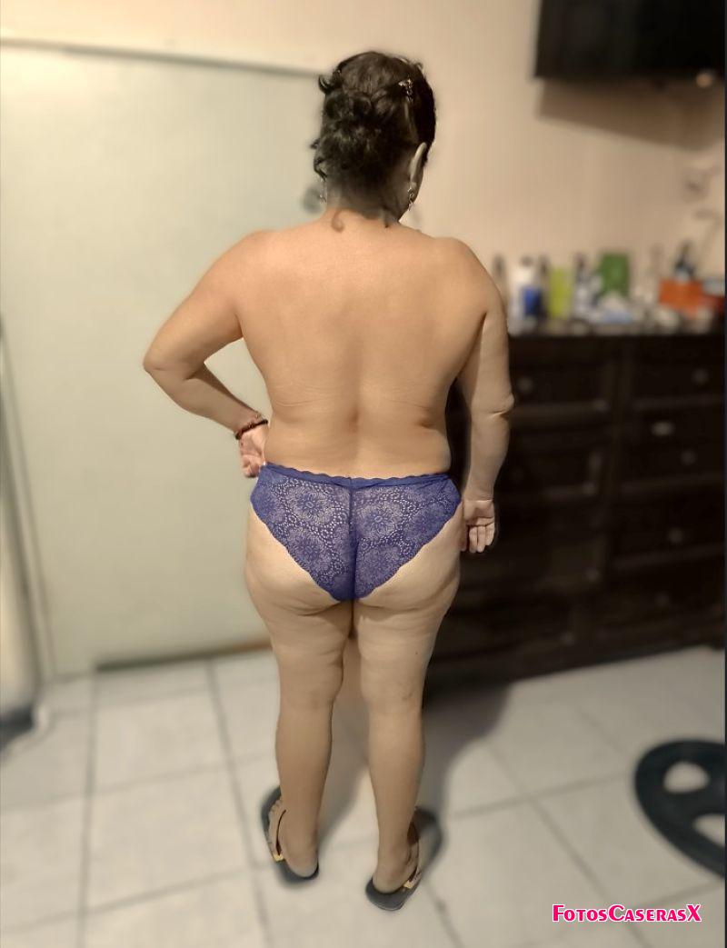 Disfrutando del delicioso cuerpo de mi bella y culona vecina 1 Disfrutando del delicioso cuerpo de mi bella y culona vecina