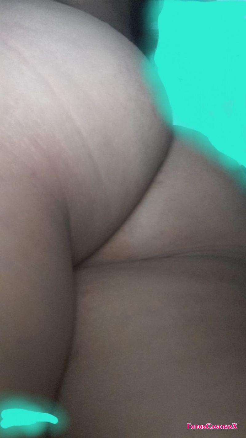 Esposa puta le gusta exhibirse 3 Esposa puta le gusta exhibirse