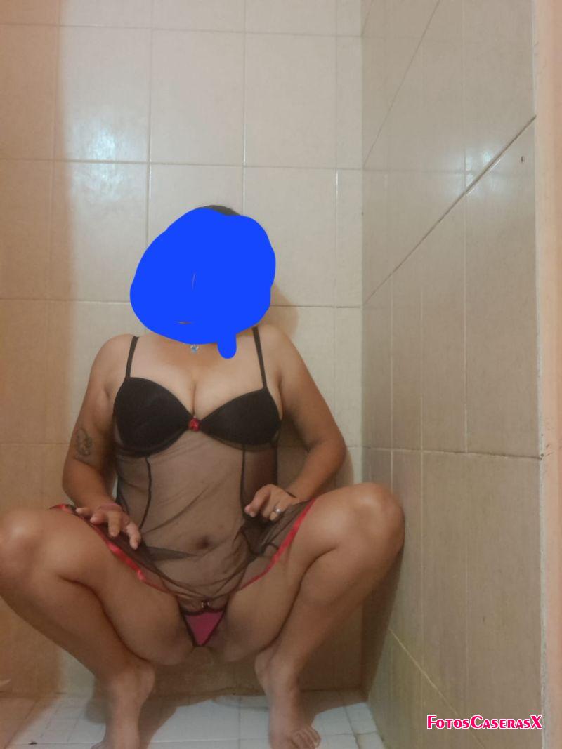 Mi esposa la de la vergüenza la que no ase nada mi putita en lencería 4 Mi esposa la de la vergüenza la que no ase nada mi putita en lencería