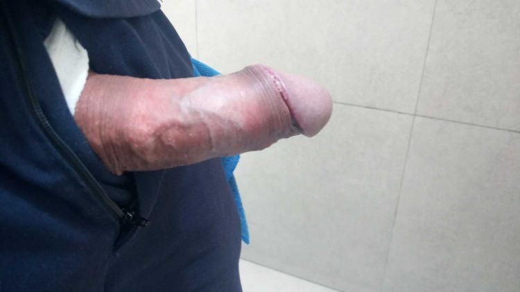 Mi verga caliente deseosa de comentarios 4 Mi verga caliente deseosa de comentarios