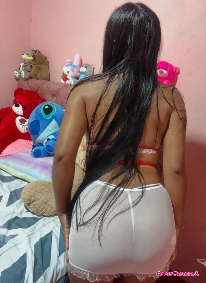 Putita en hilo bien sabrosa para todos 1 Putita en hilo bien sabrosa para todos
